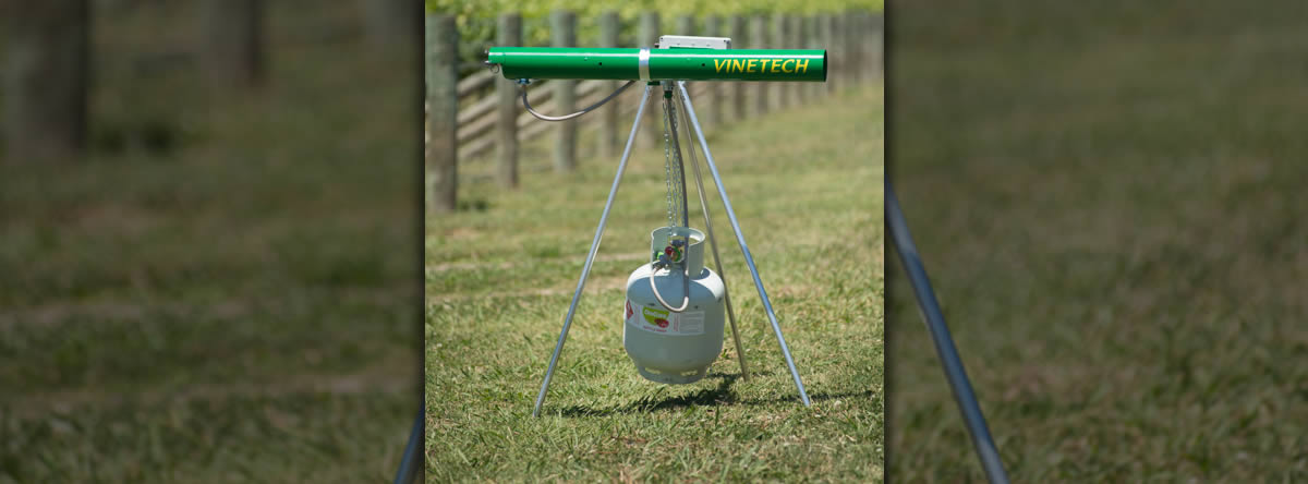 Vinetech Birdscarer